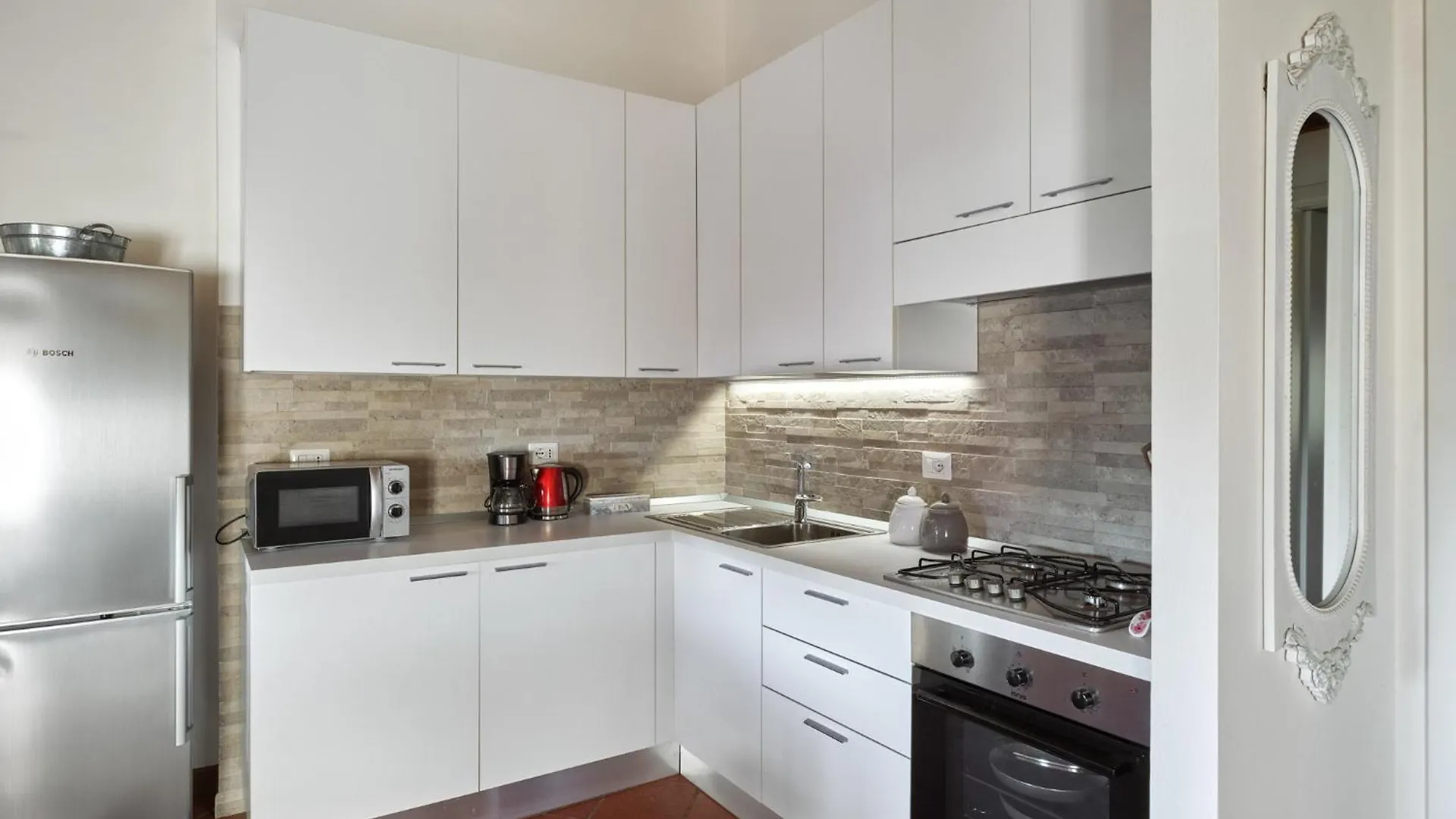 Antico Convento - Regarda Travel Apartment Bardolino Italy